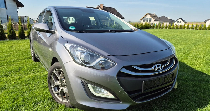 Hyundai I30 cena 33900 przebieg: 196500, rok produkcji 2014 z Świątniki Górne małe 529